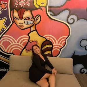 Meet your Posher, Amy